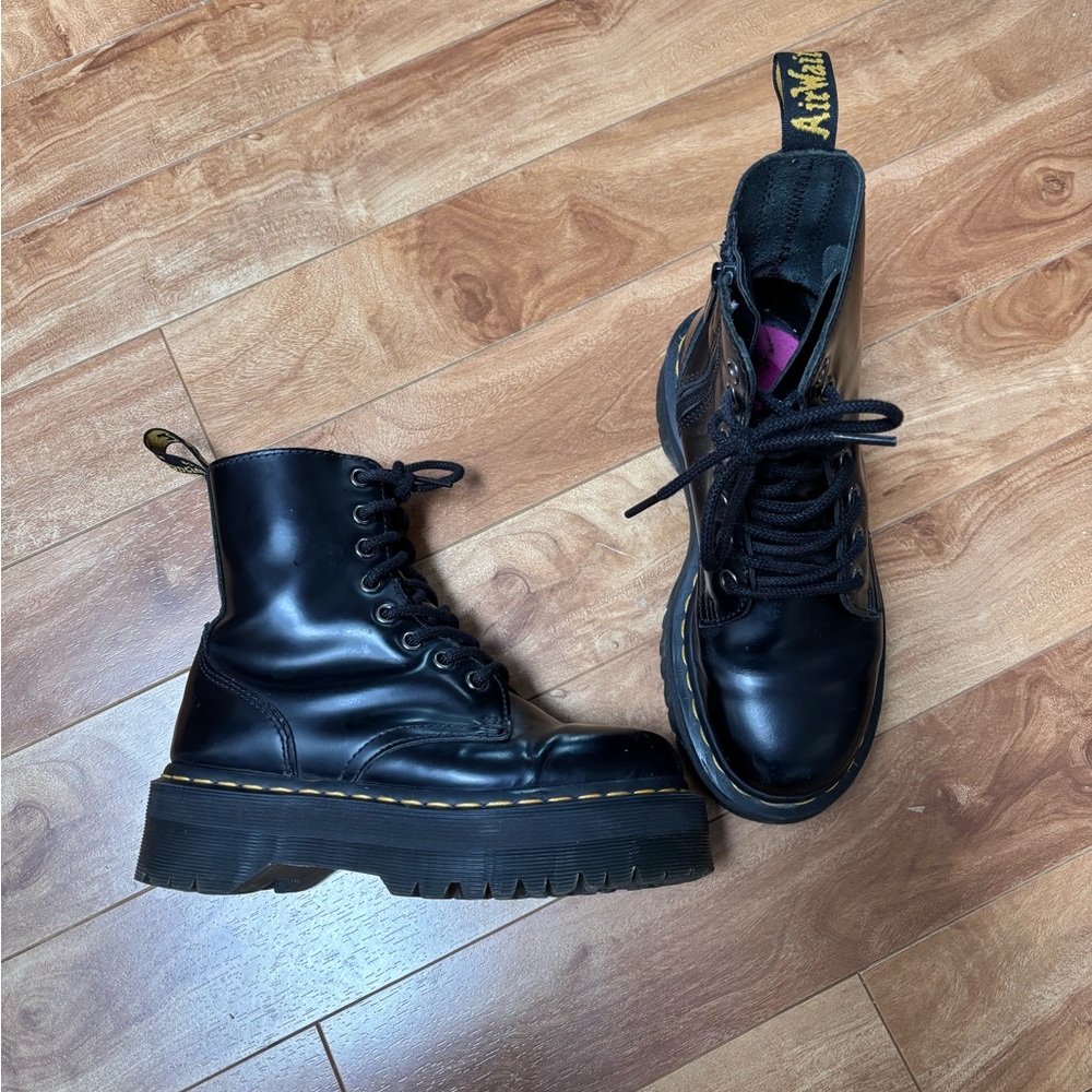 Doc Marten Jadon platform boots
